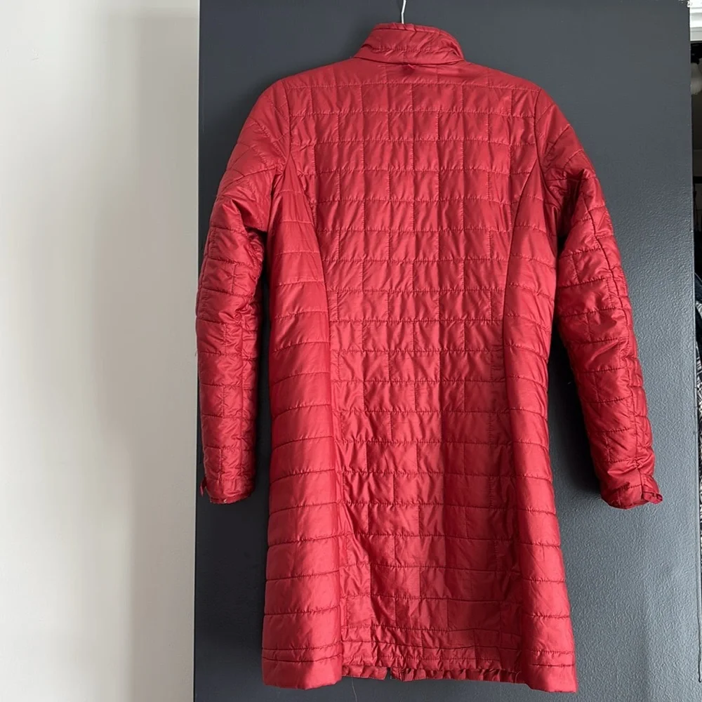 Patagonia jacket in excellent condition. Perfect for any occasion. - Picture 2 of 14